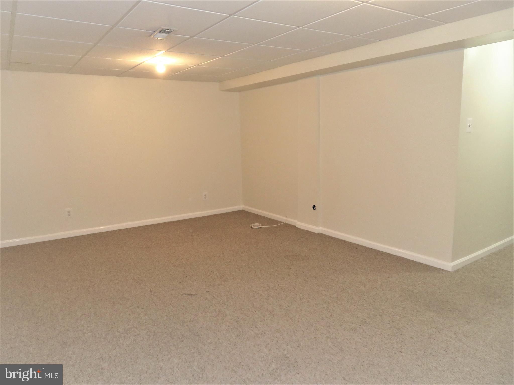 LAFAYETTE HILL - Residential