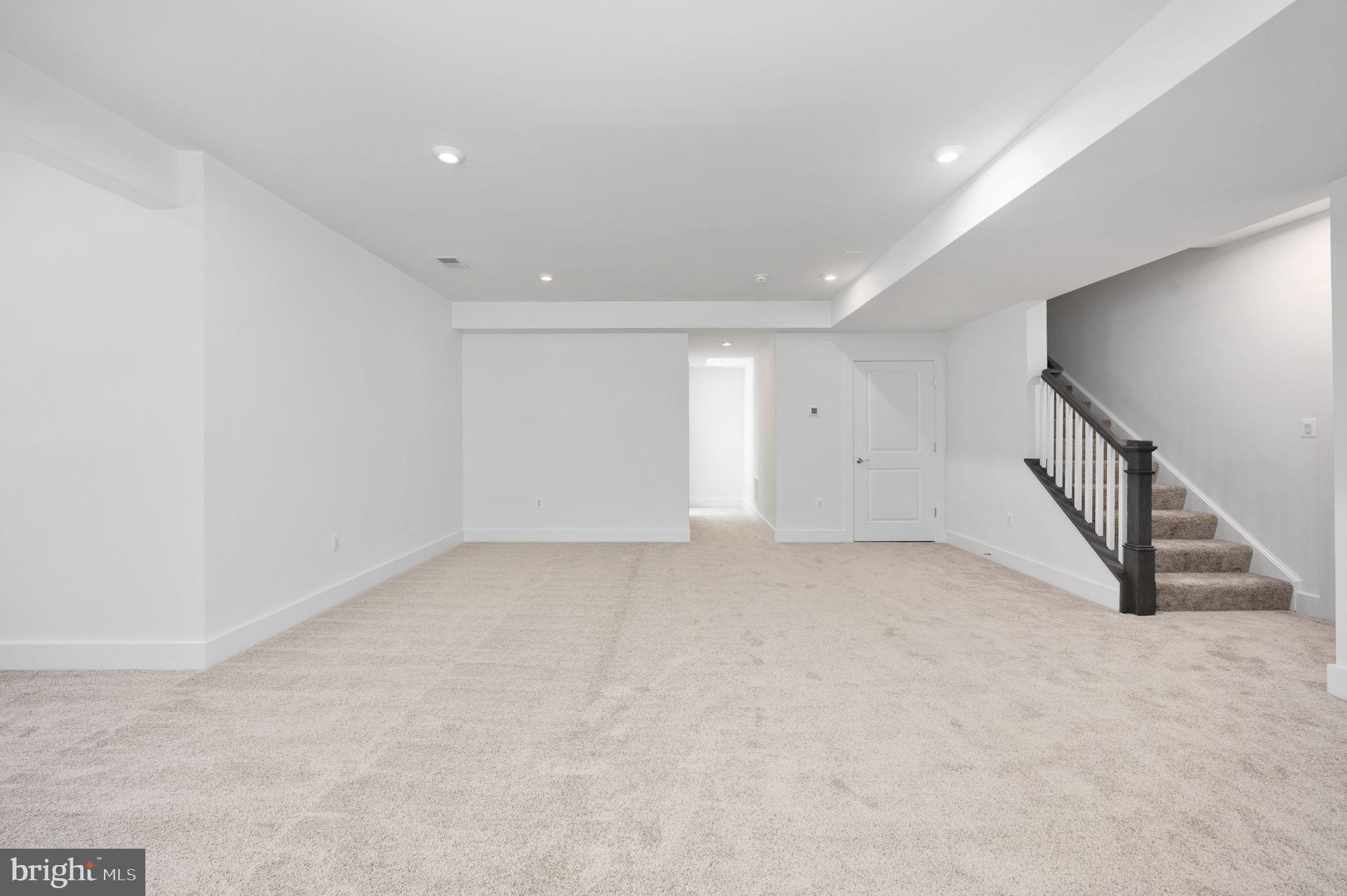 HIDDEN MEADOW ESTATES - Residential