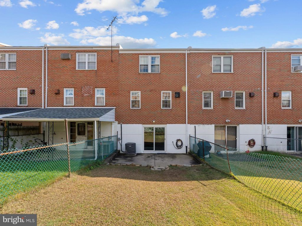 Photo of 10730 Philcrest Road, PHILADELPHIA, PA 19154 (MLS # PAPH2551328)