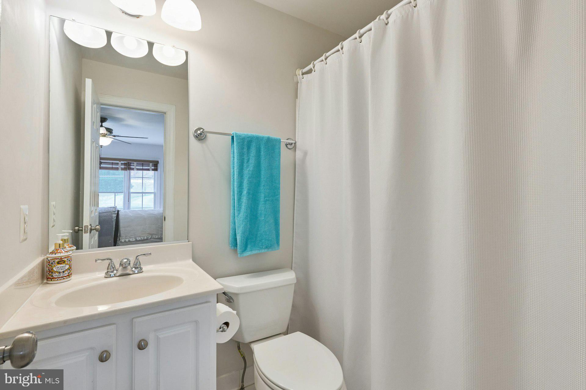 WESTHAMPTON - Residential