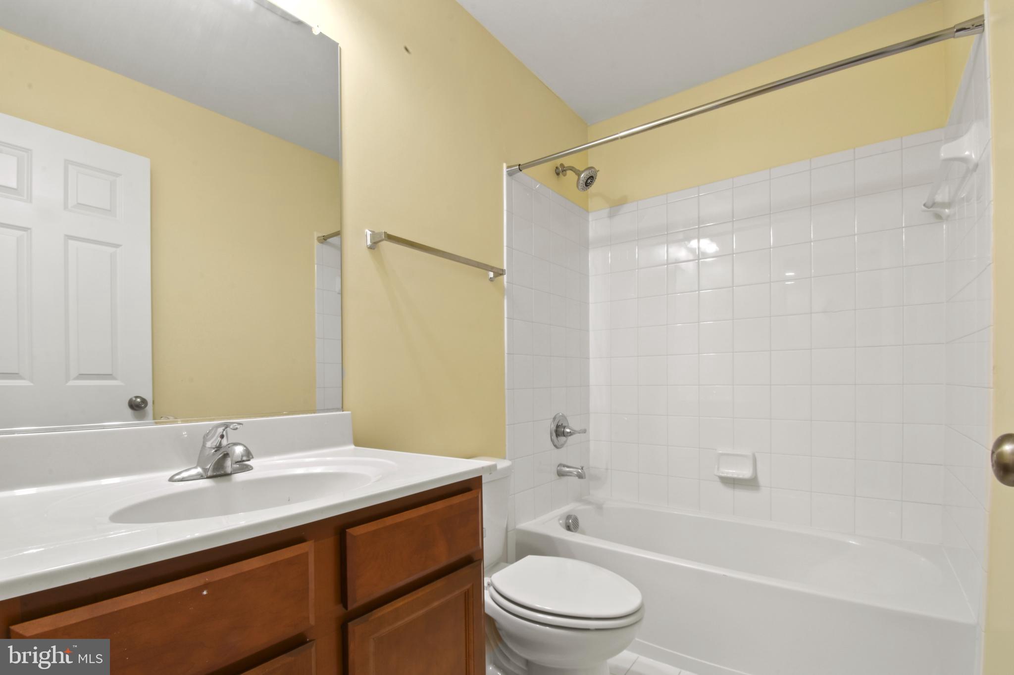 SNOWDEN BRIDGE - Residential Lease