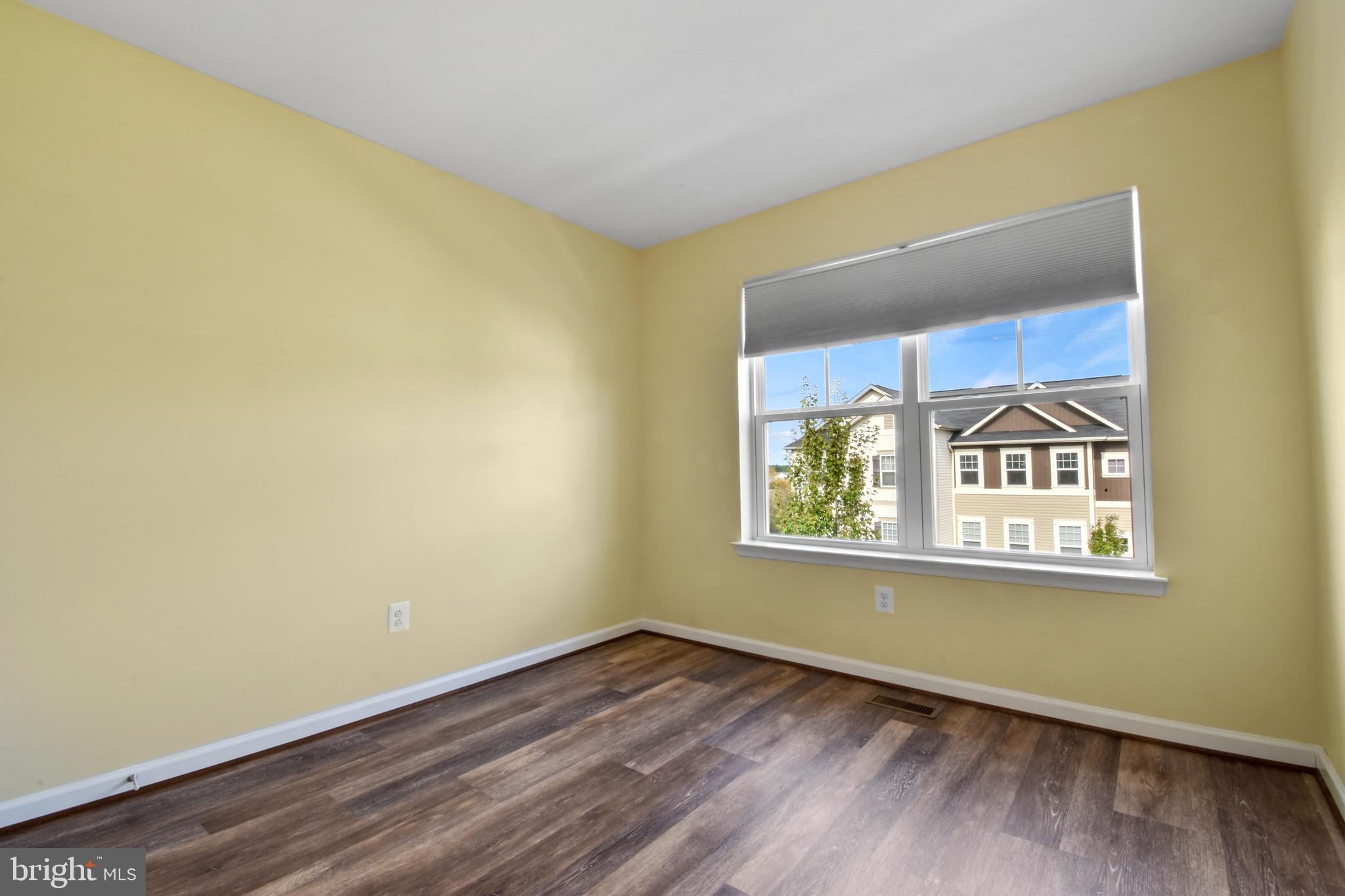 SNOWDEN BRIDGE - Residential Lease