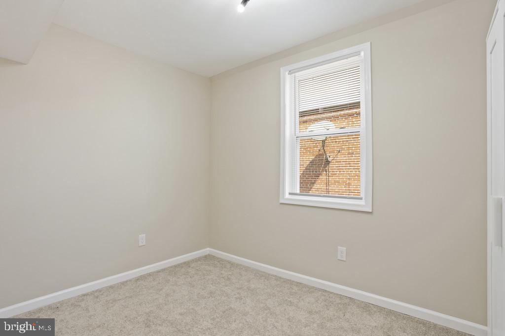 GOVANS - Residential