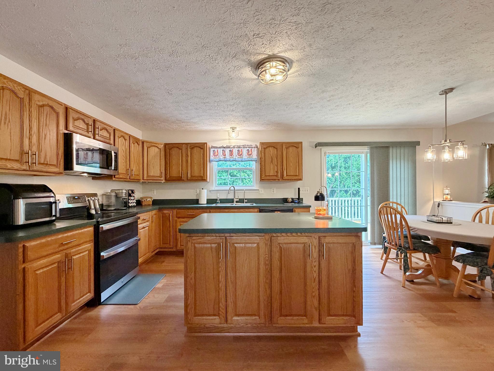 EASTERN HILLS SUB - Residential