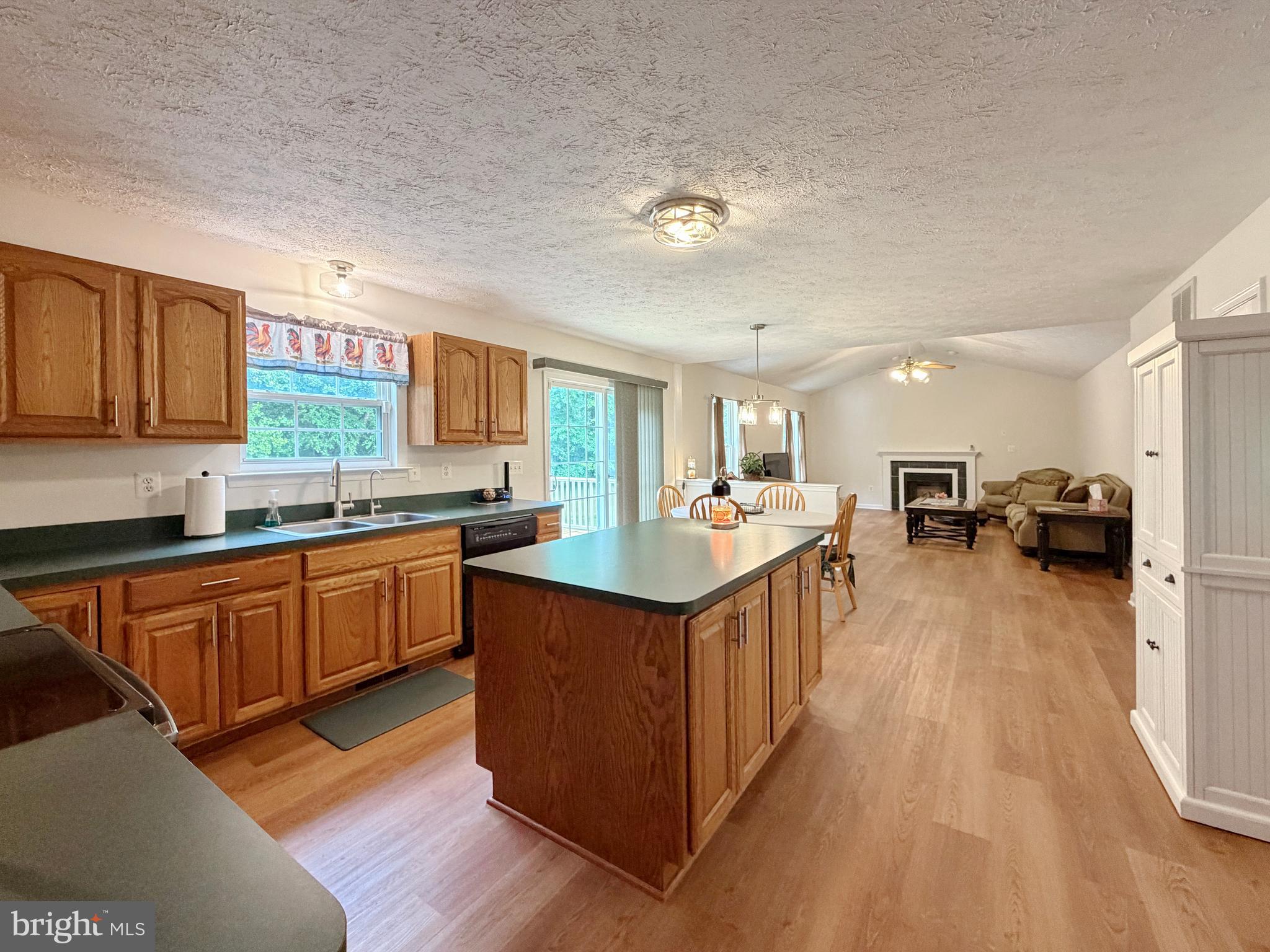 EASTERN HILLS SUB - Residential