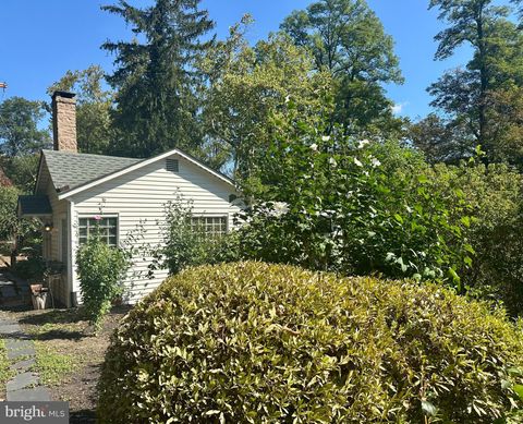 Photo of 446 River Road, PIPERSVILLE, PA 18947 (MLS # PABU2109460)