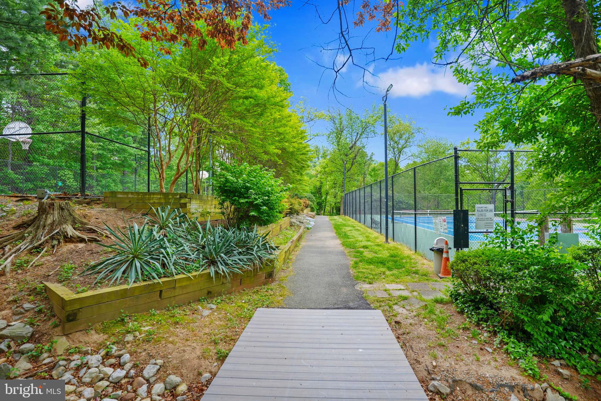 PARKFAIRFAX - Residential