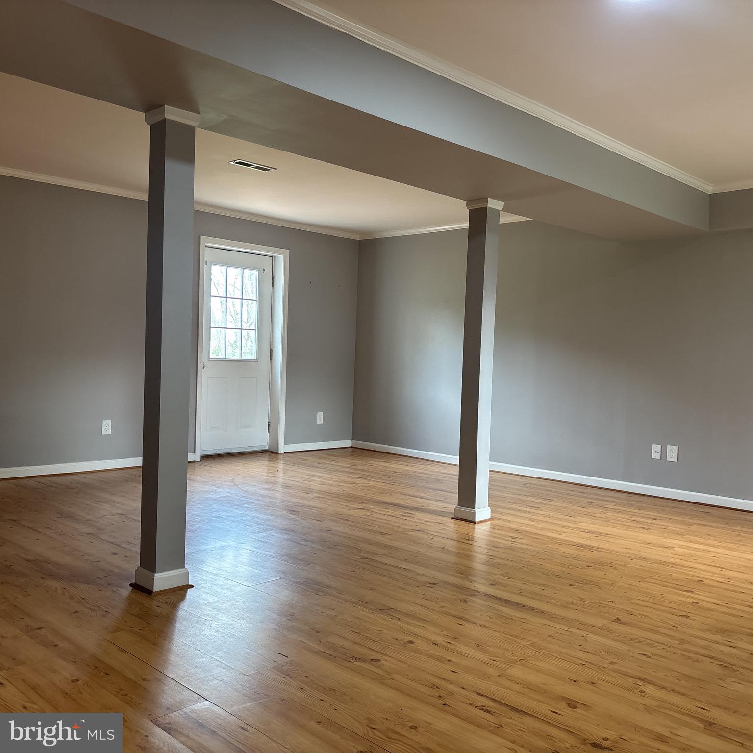 MEADOWBROOKE - Residential