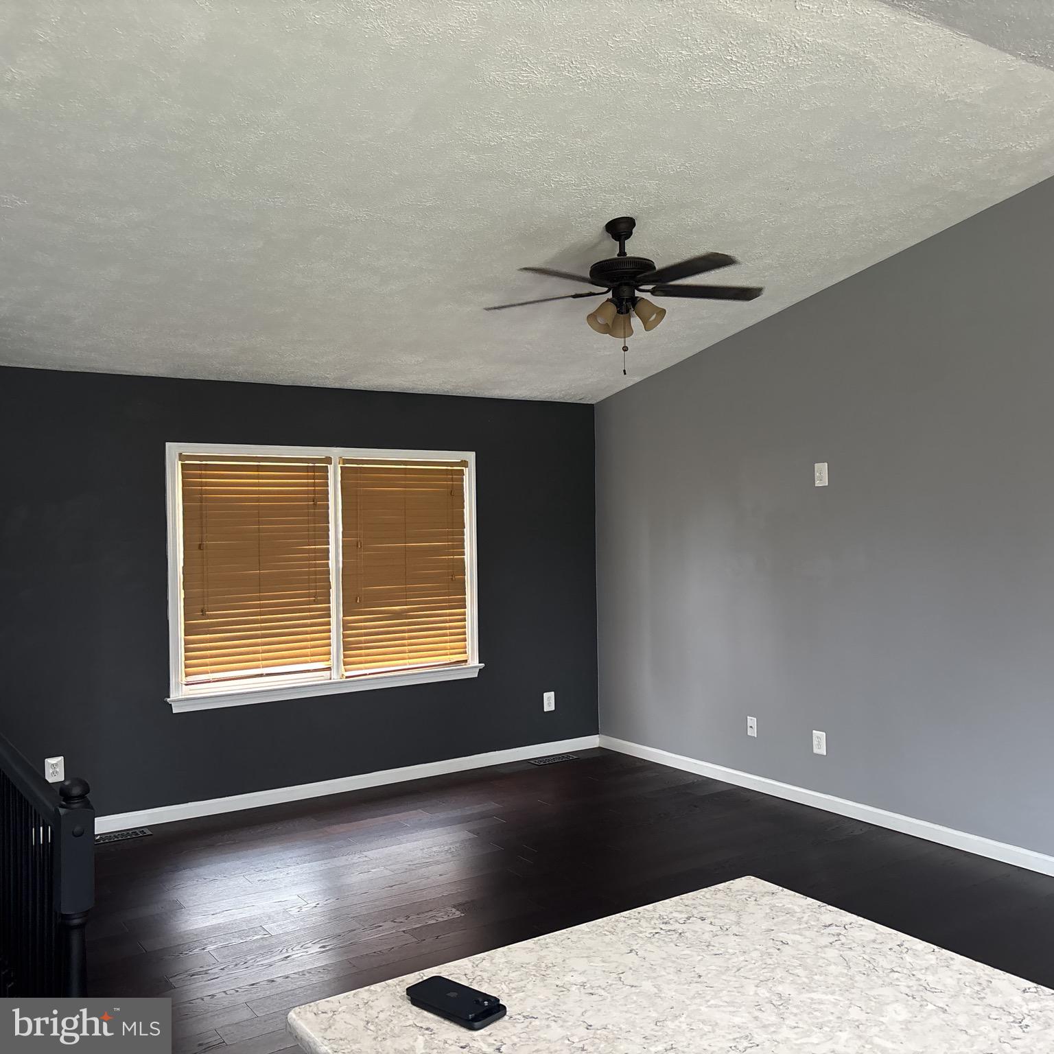 MEADOWBROOKE - Residential