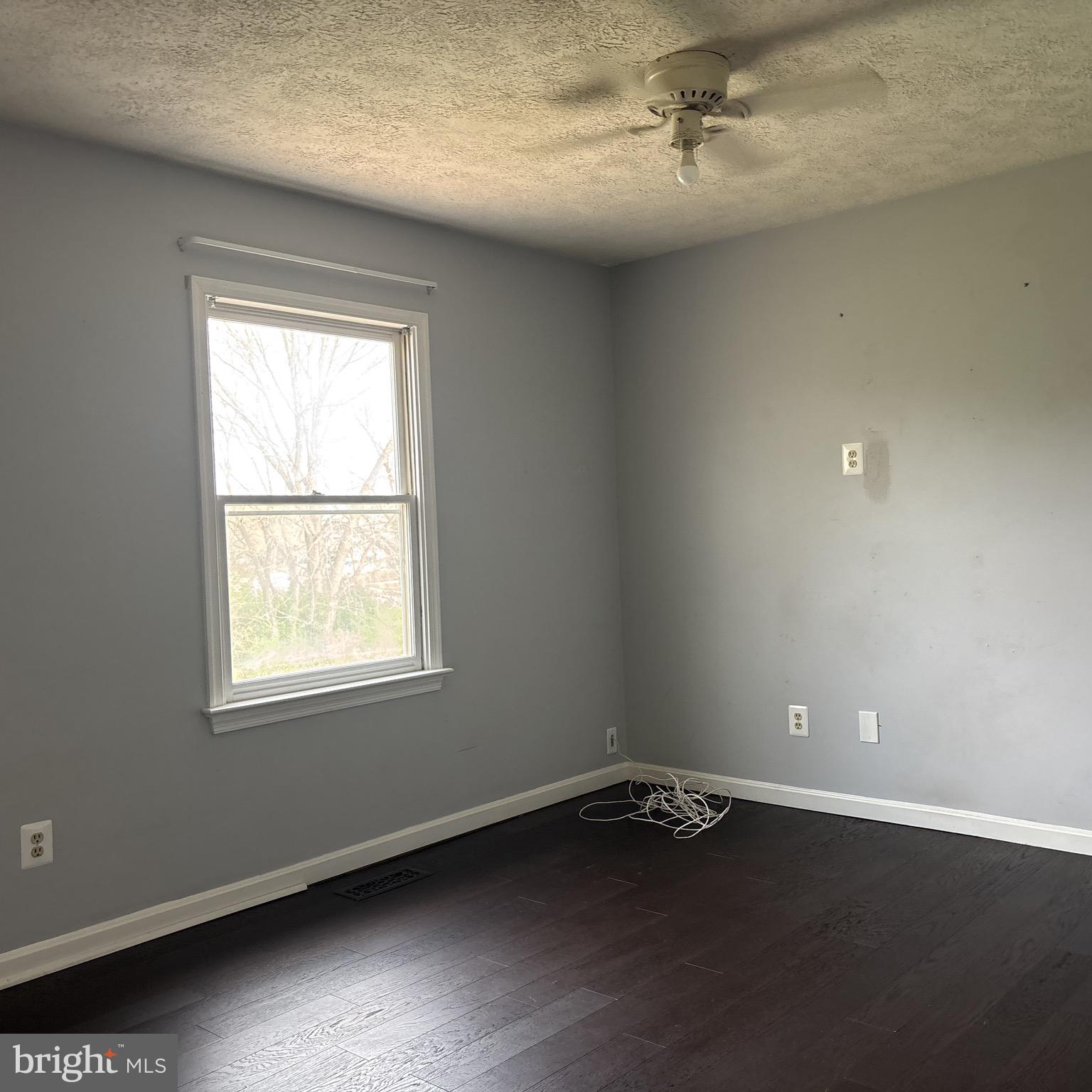 MEADOWBROOKE - Residential