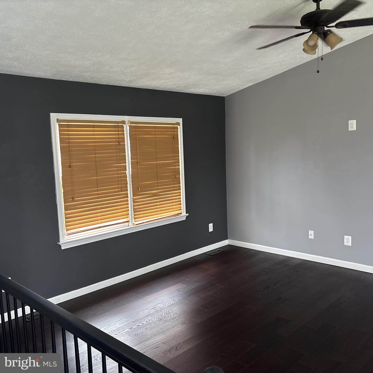 MEADOWBROOKE - Residential