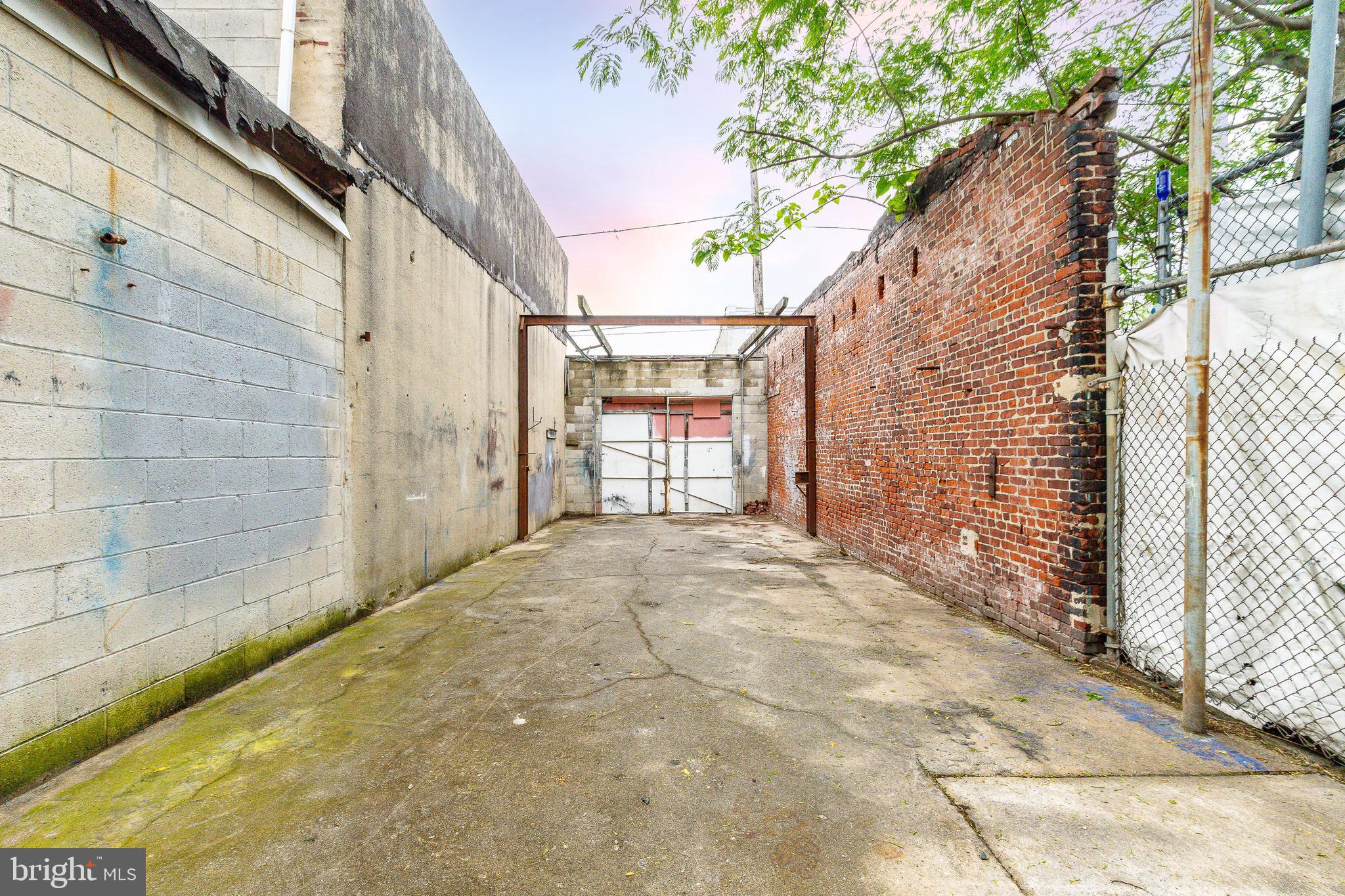 NORRIS SQUARE - Residential