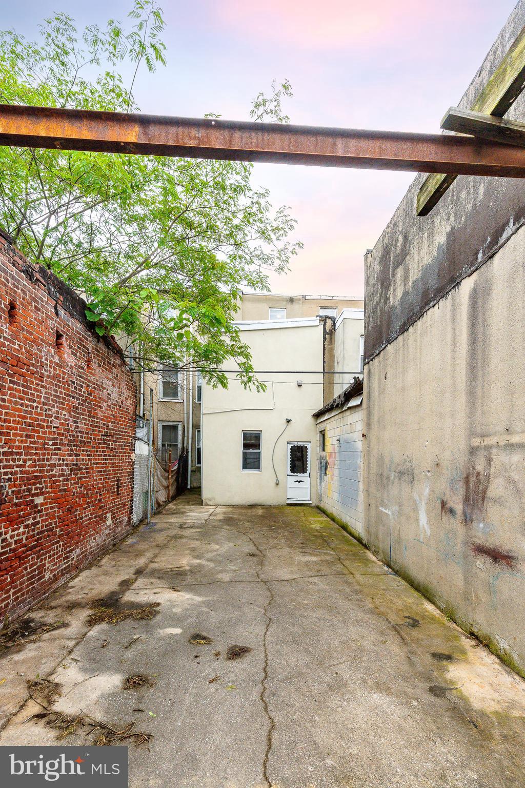 NORRIS SQUARE - Residential