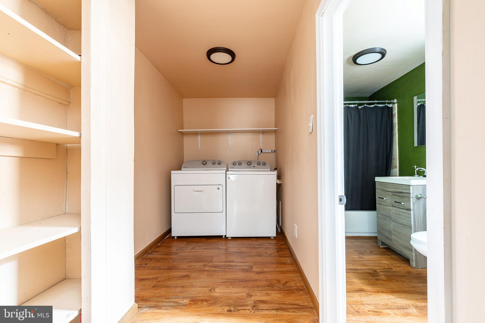 NORRIS SQUARE - Residential