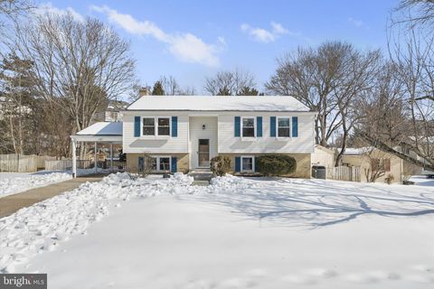 6227 SECRET HOLLOW LANE CENTREVILLE VA 20120