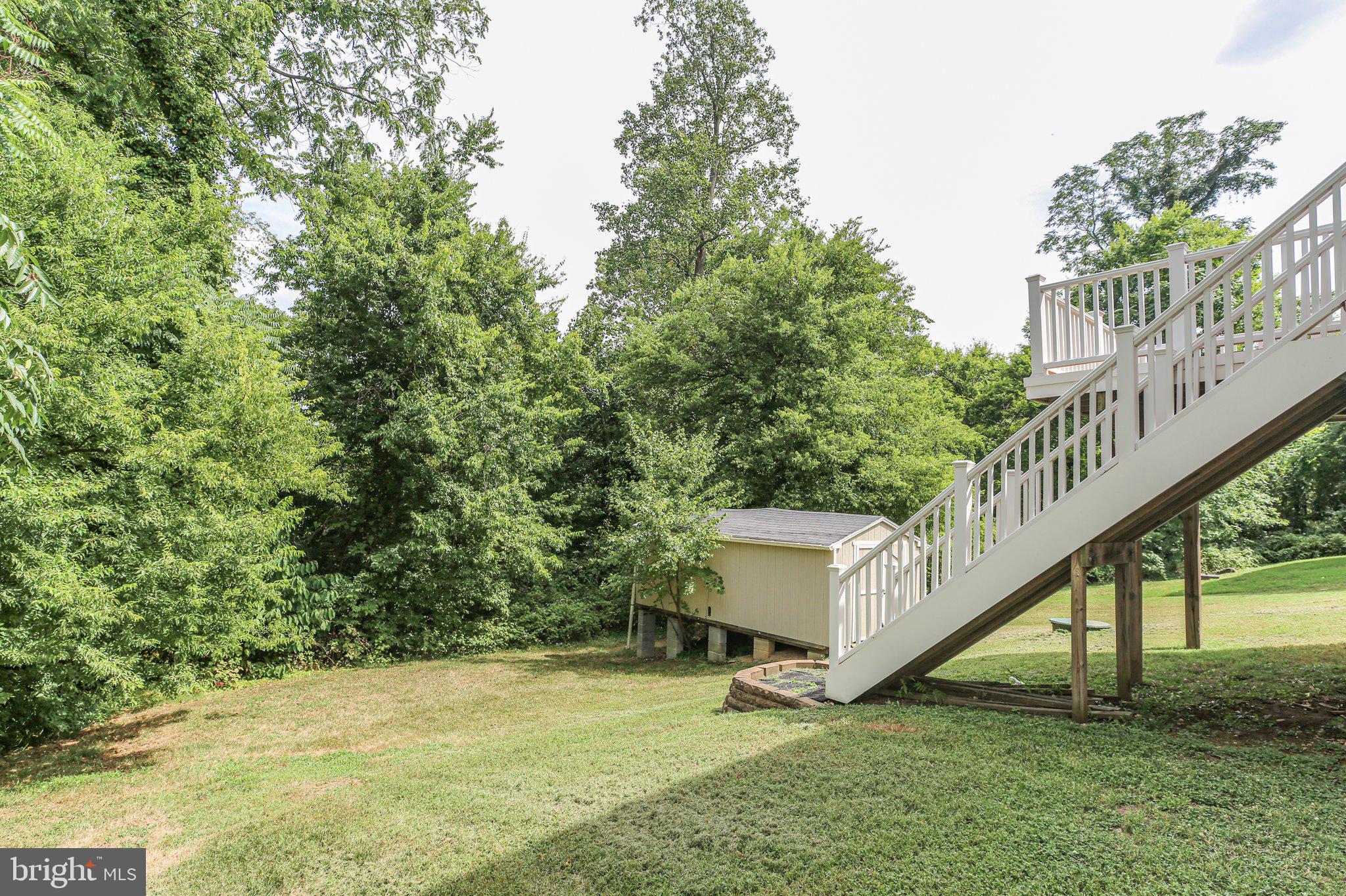 LAFAYETTE ESTATES - Residential Lease