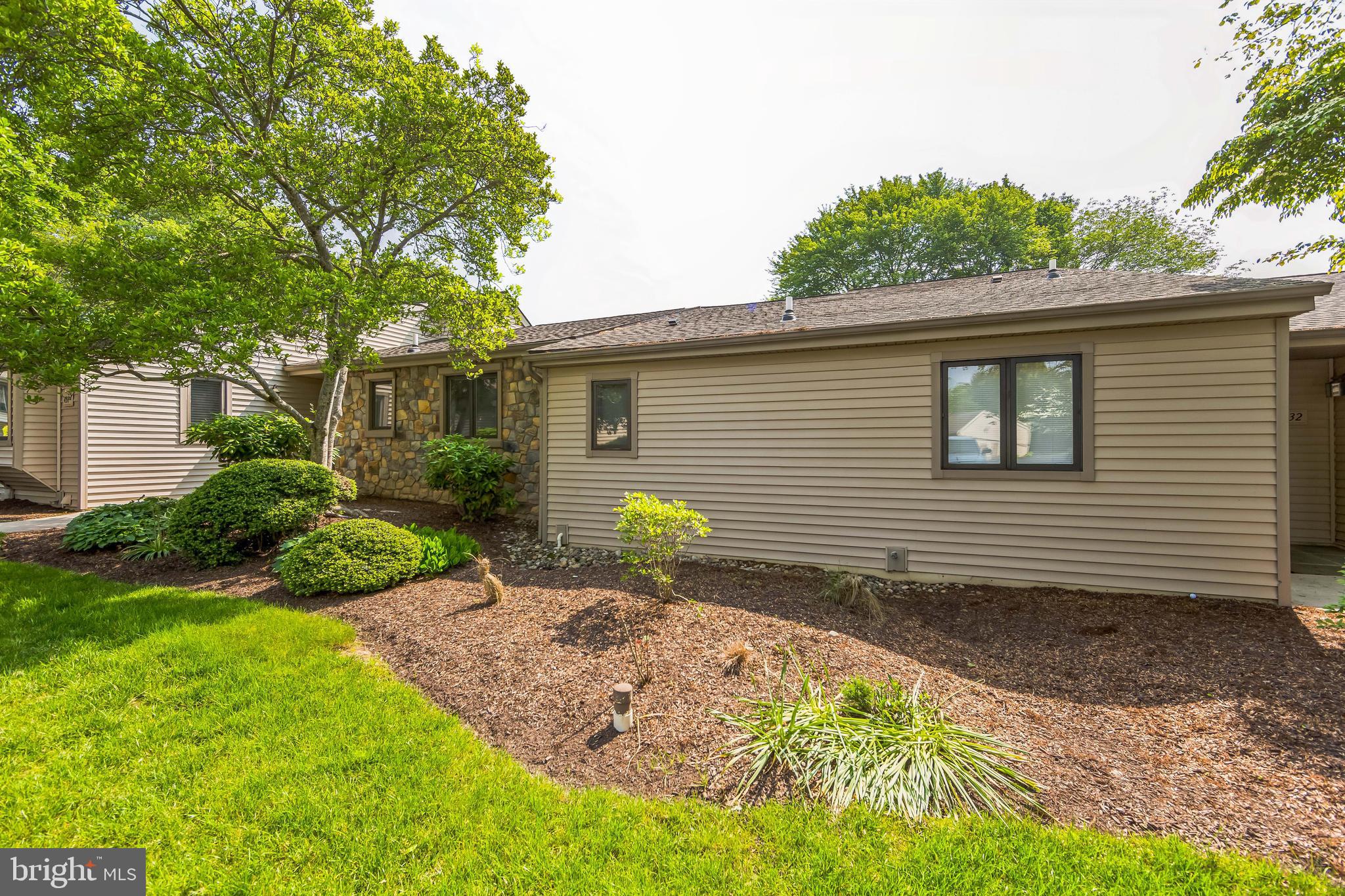 431 EATON WAY