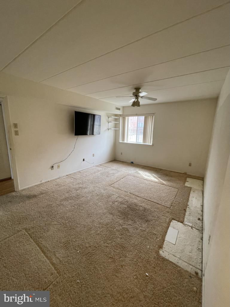SOMERTON - Residential
