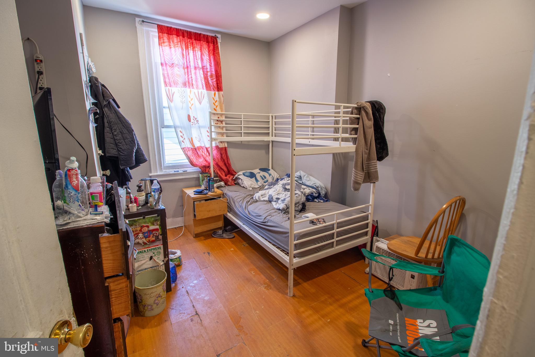 PHILADELPHIA (SOUTH) - Residential