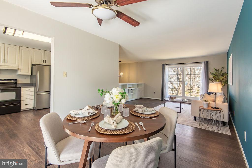 FOUR SEASONS - Residential