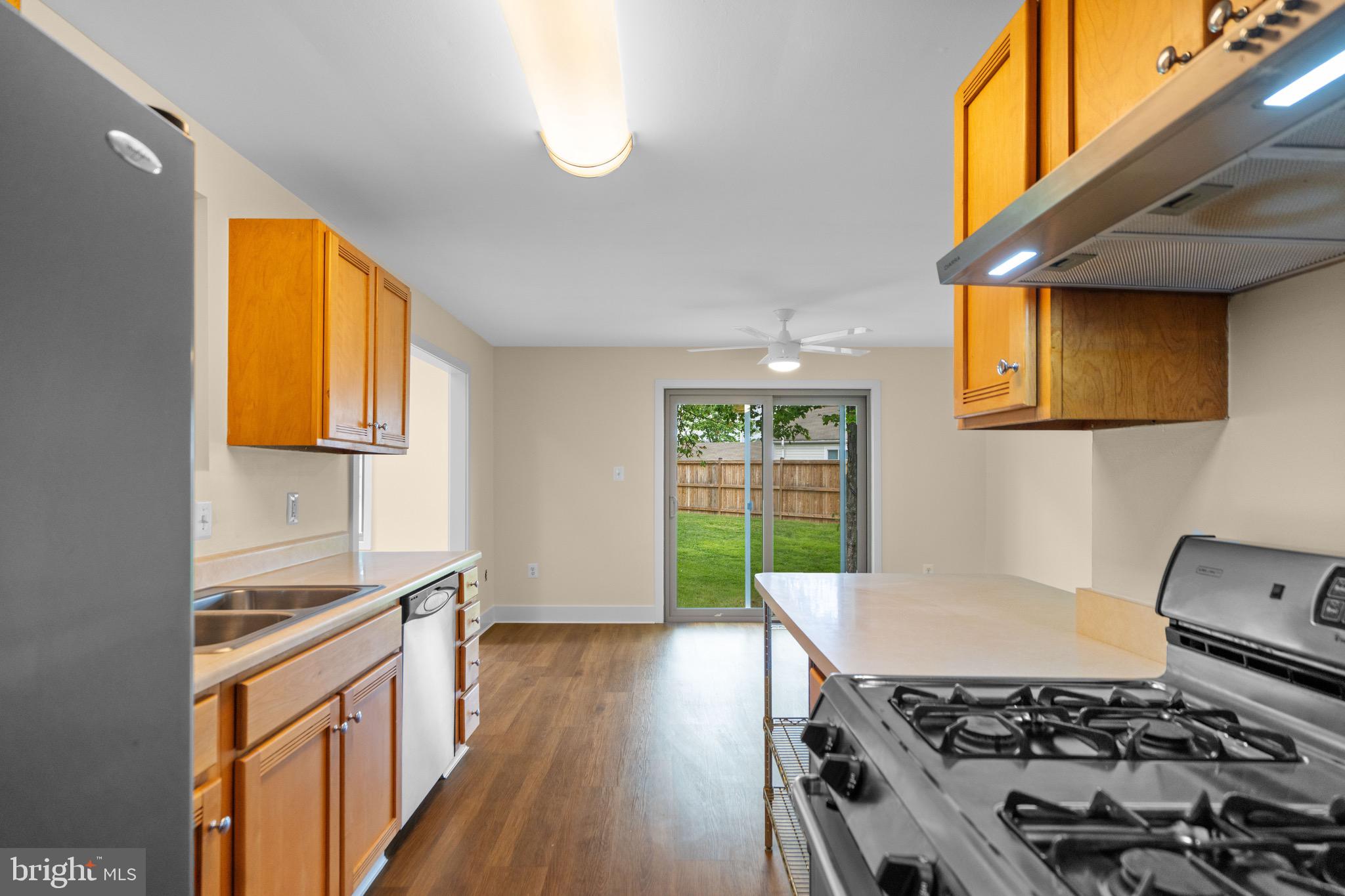 FOXLEE - Residential