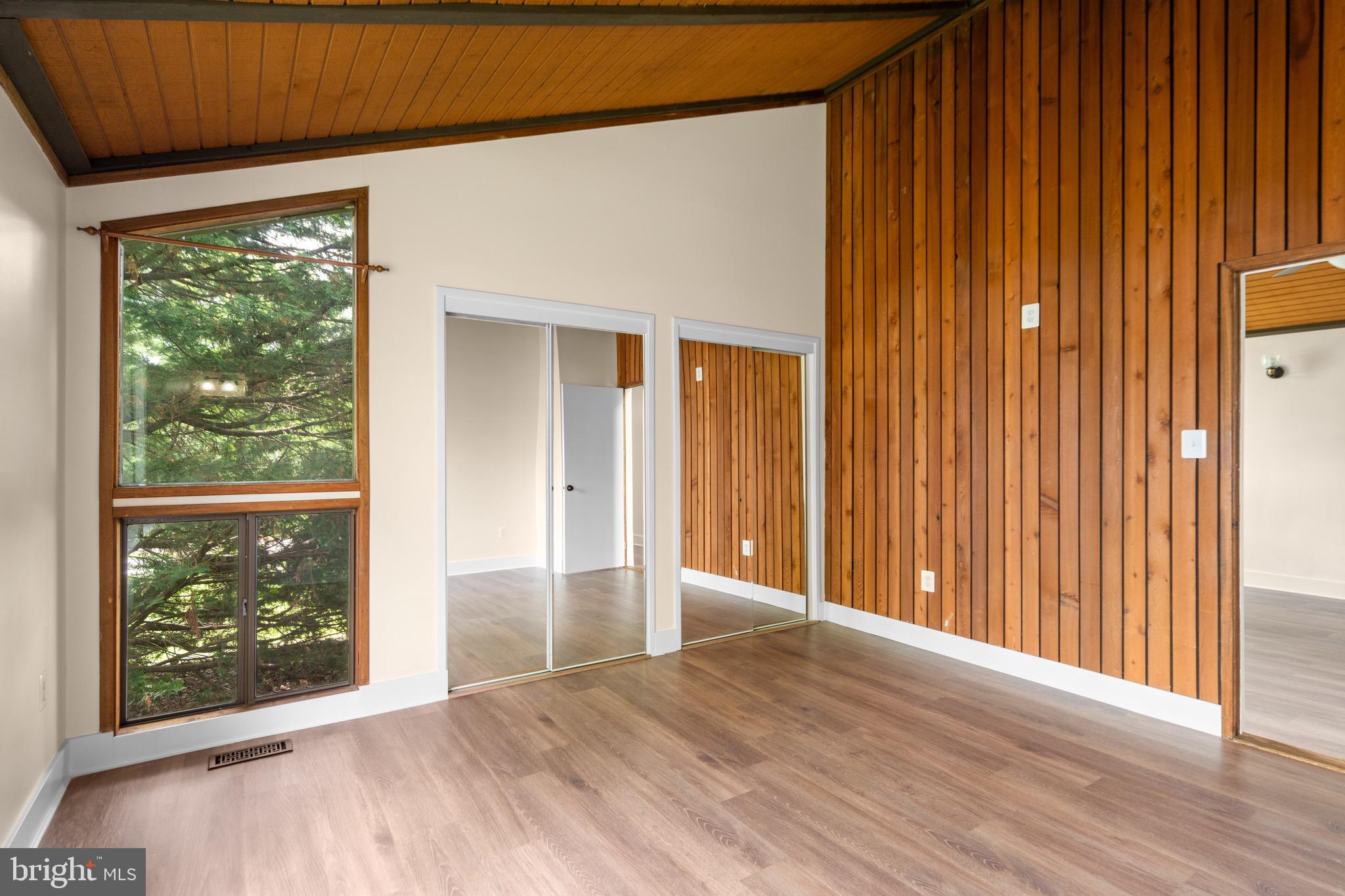 FOXLEE - Residential