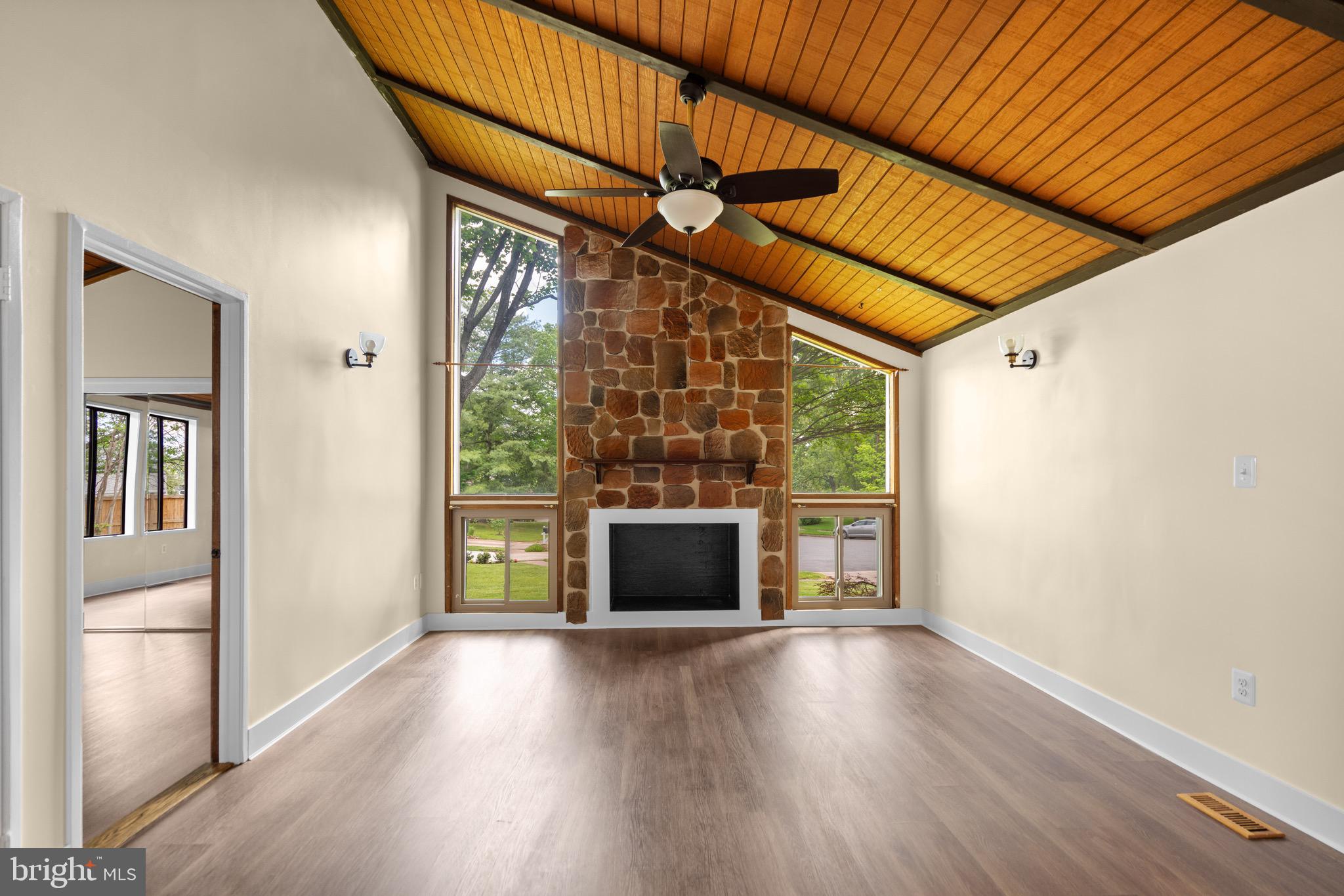 FOXLEE - Residential