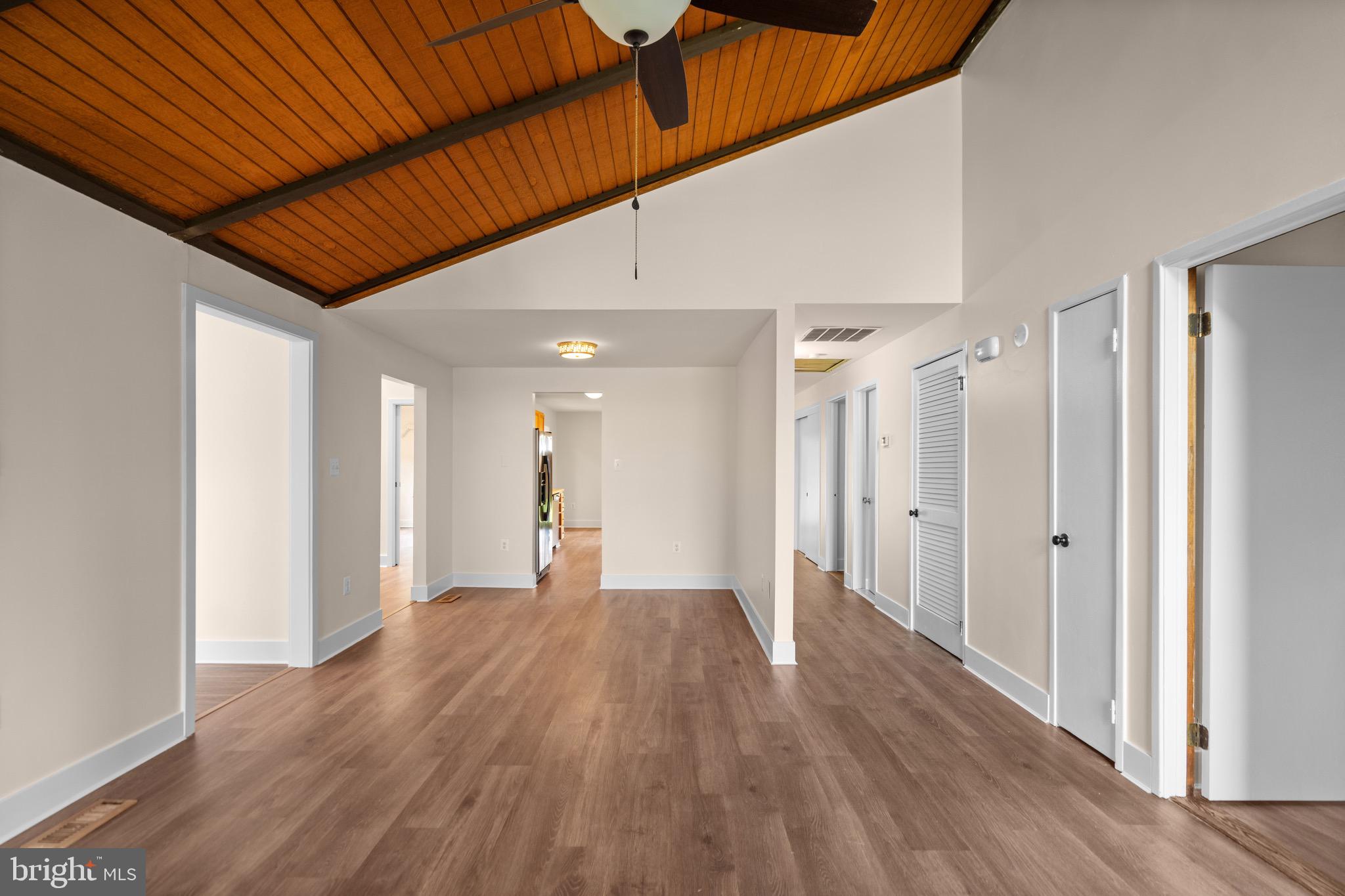 FOXLEE - Residential