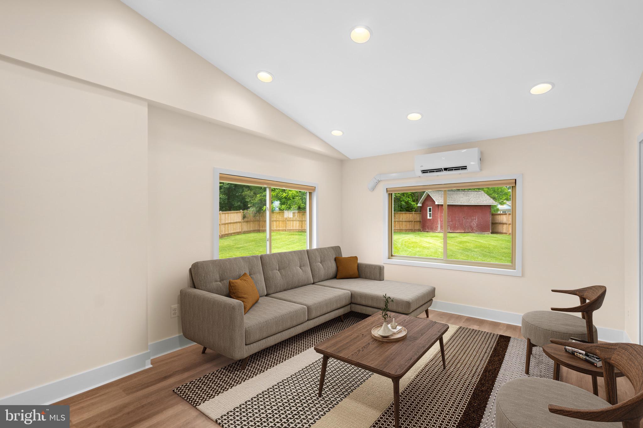 FOXLEE - Residential