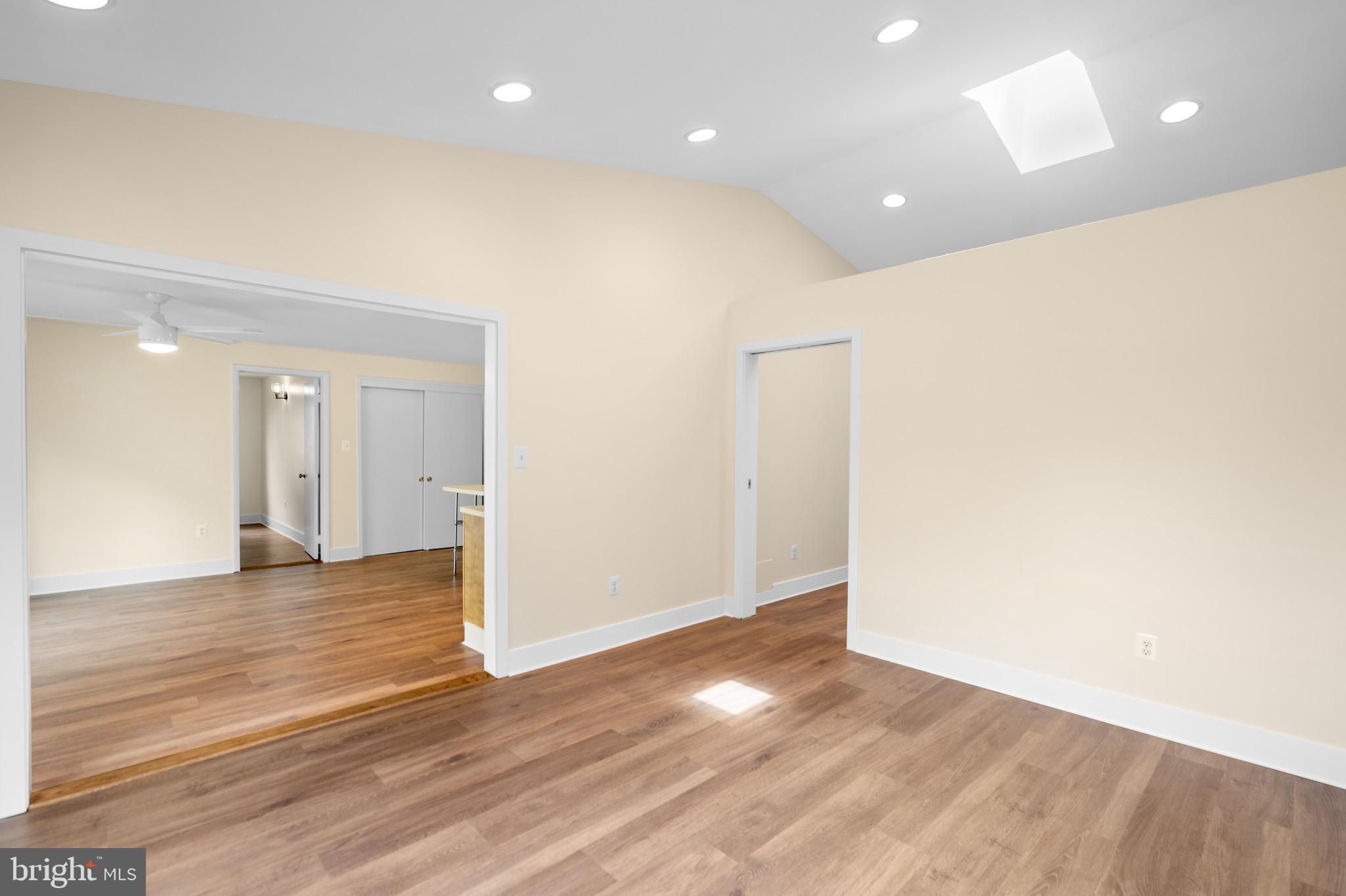 FOXLEE - Residential