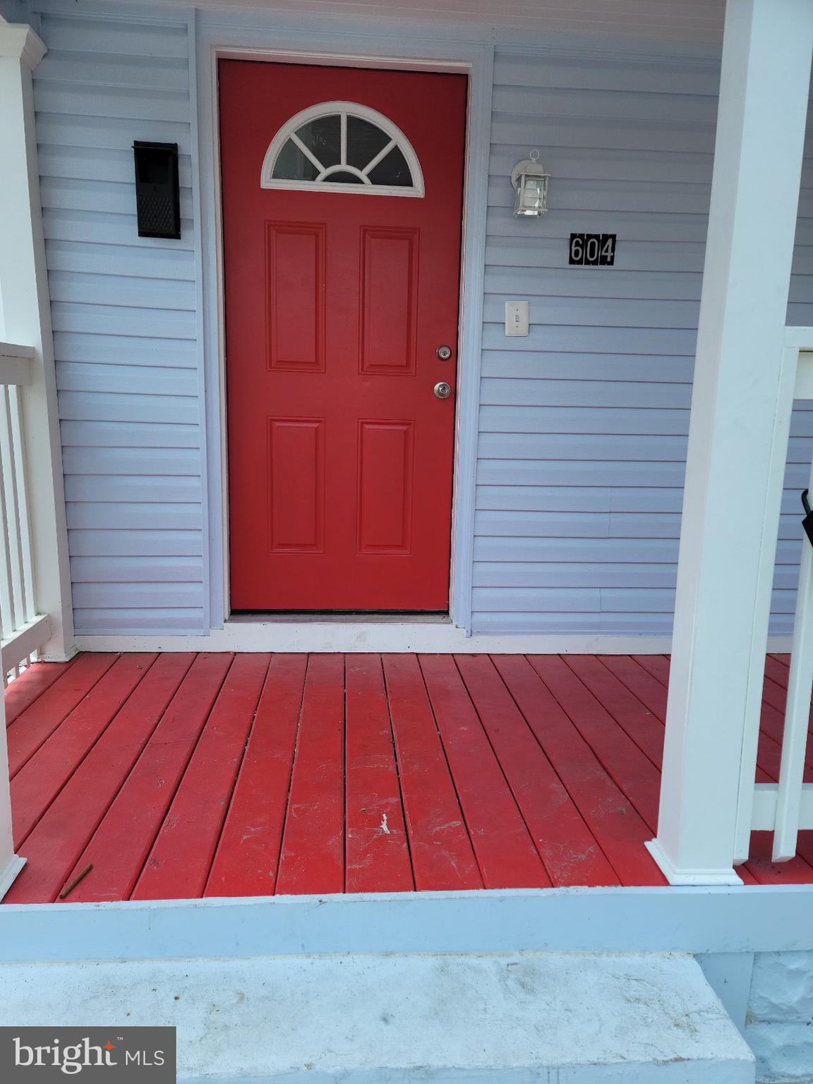 PINE STREET - Residential