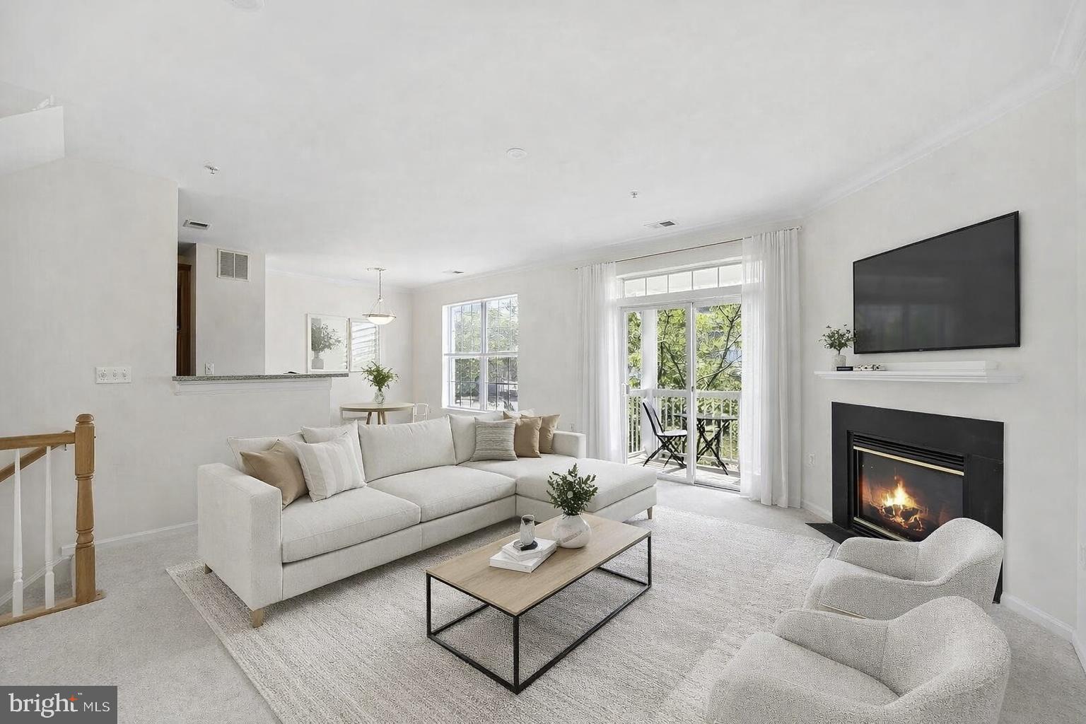 FOX MILL STATION - Residential