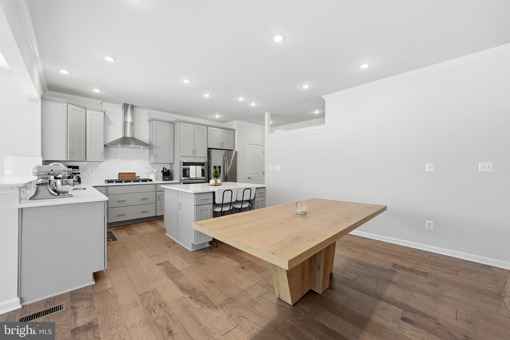 SUNNYBROOK ESTATES - Residential