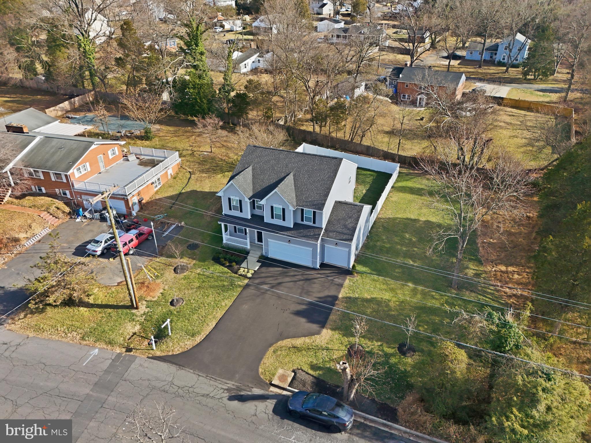 SUNNYBROOK ESTATES - Residential