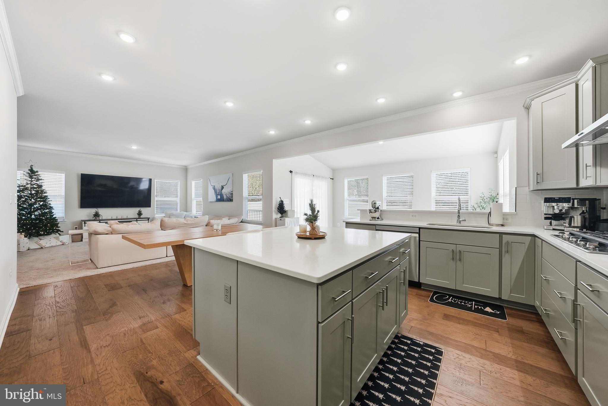 SUNNYBROOK ESTATES - Residential