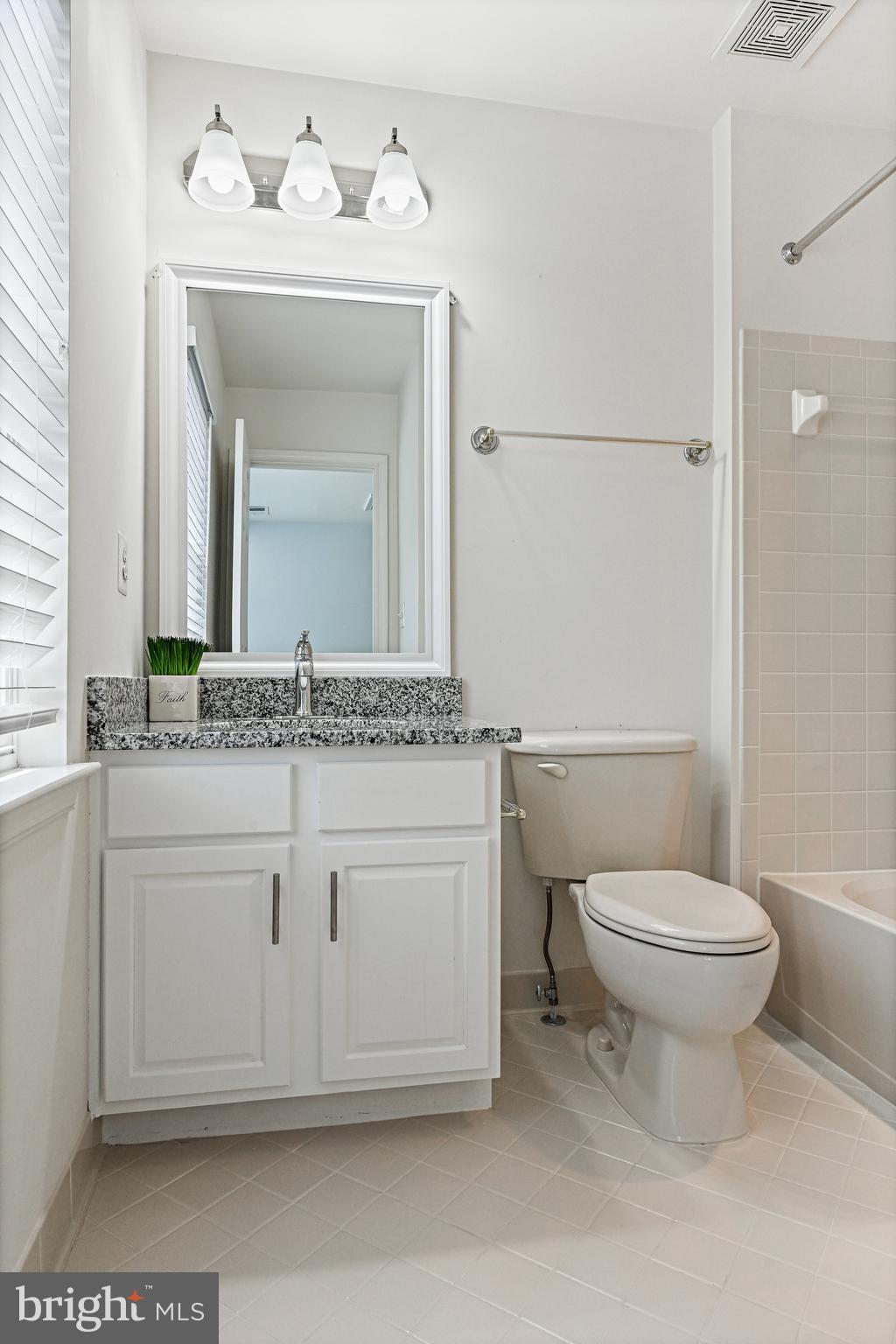 FAIRCREST NORTH - Residential