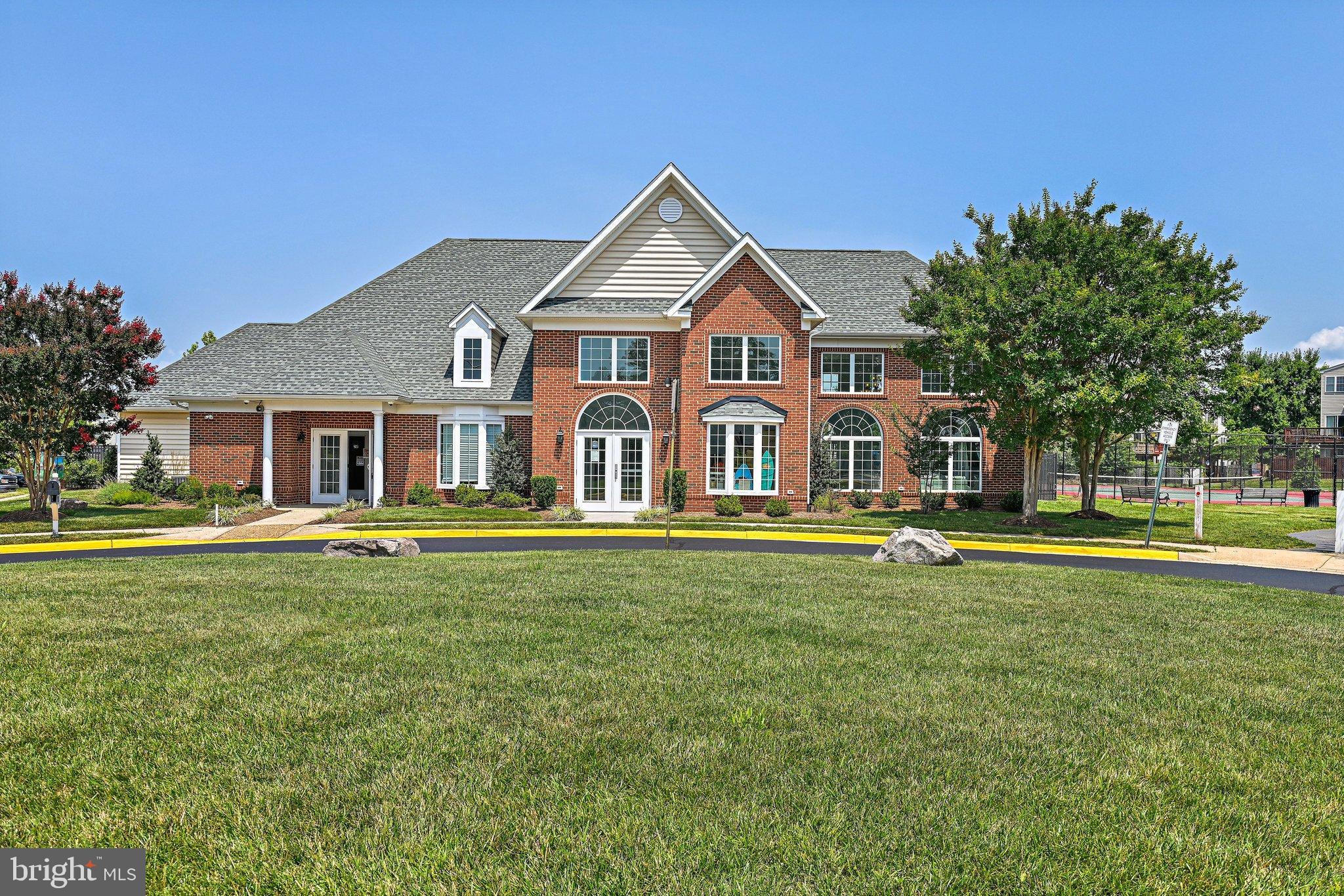 FAIRCREST NORTH - Residential