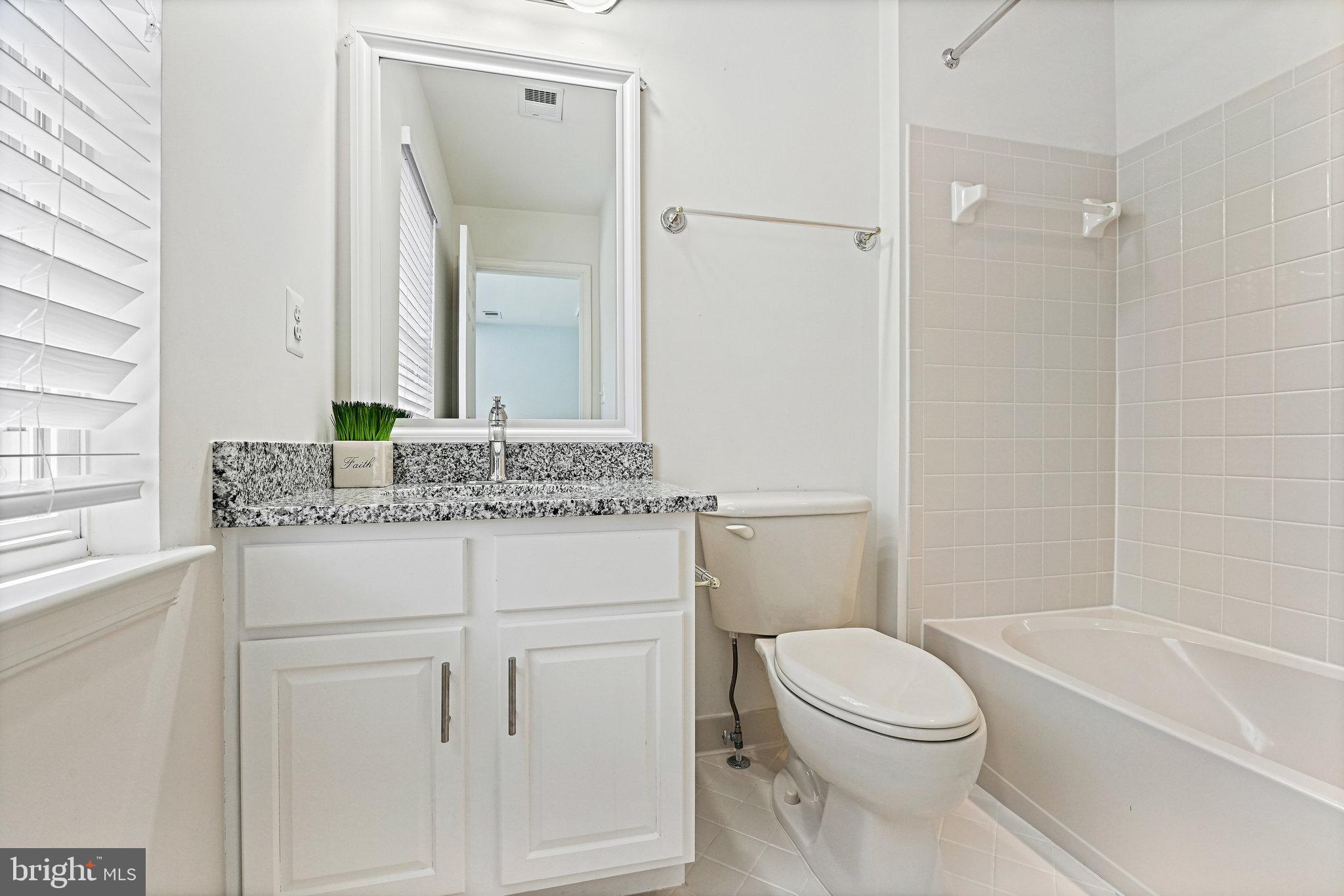 FAIRCREST NORTH - Residential