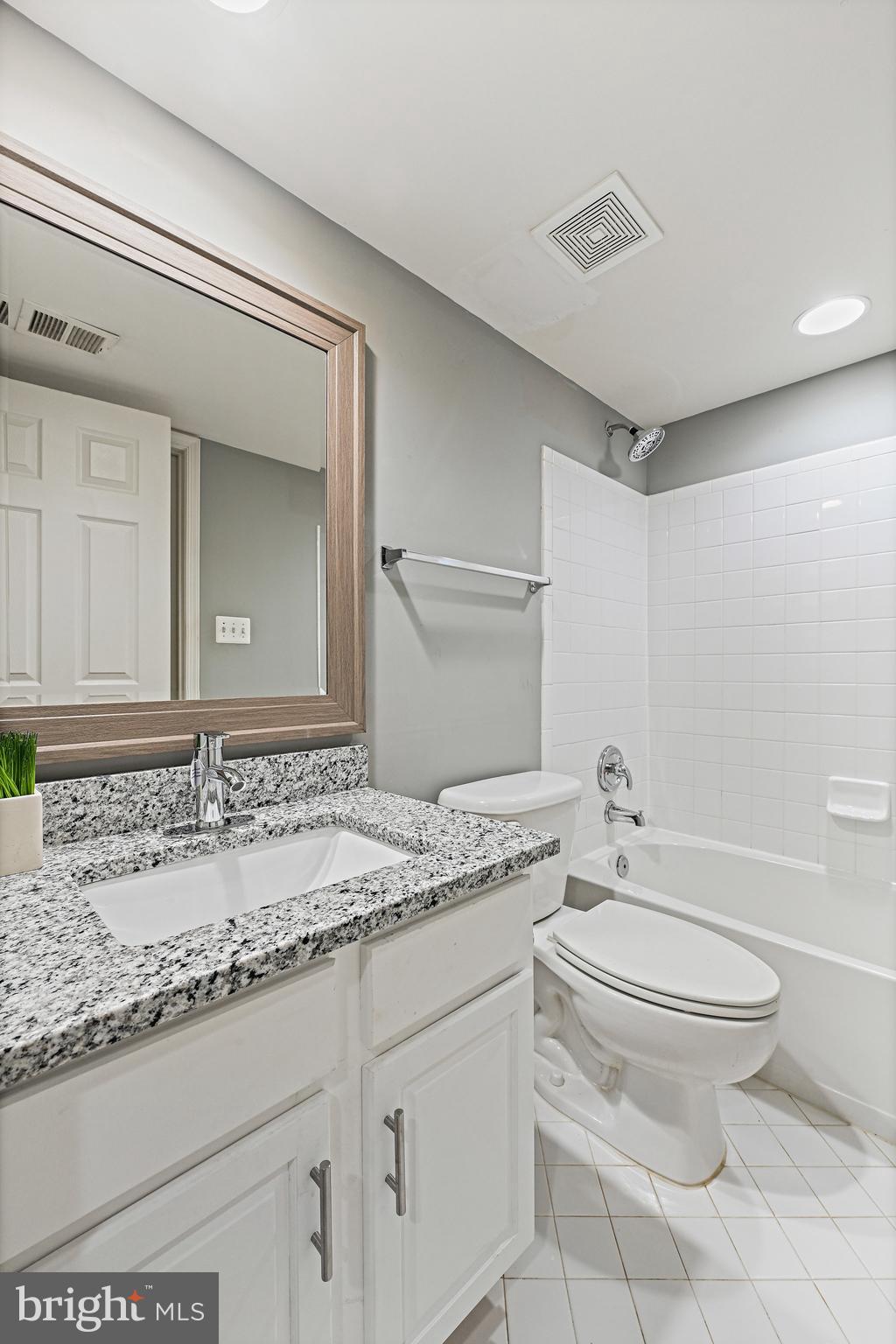 FAIRCREST NORTH - Residential