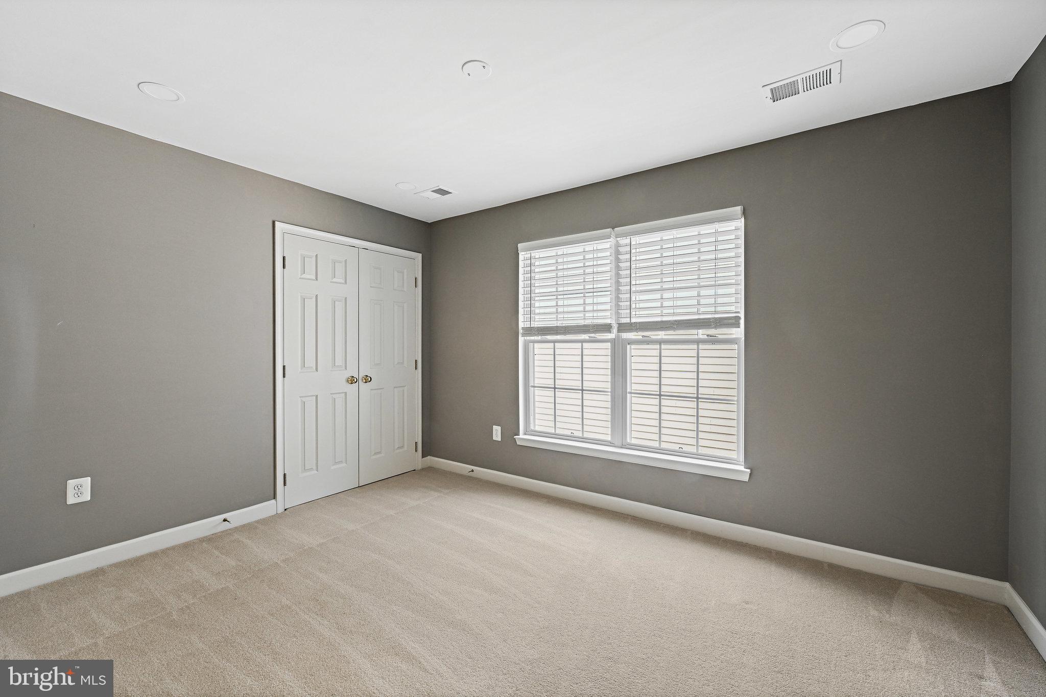 FAIRCREST NORTH - Residential