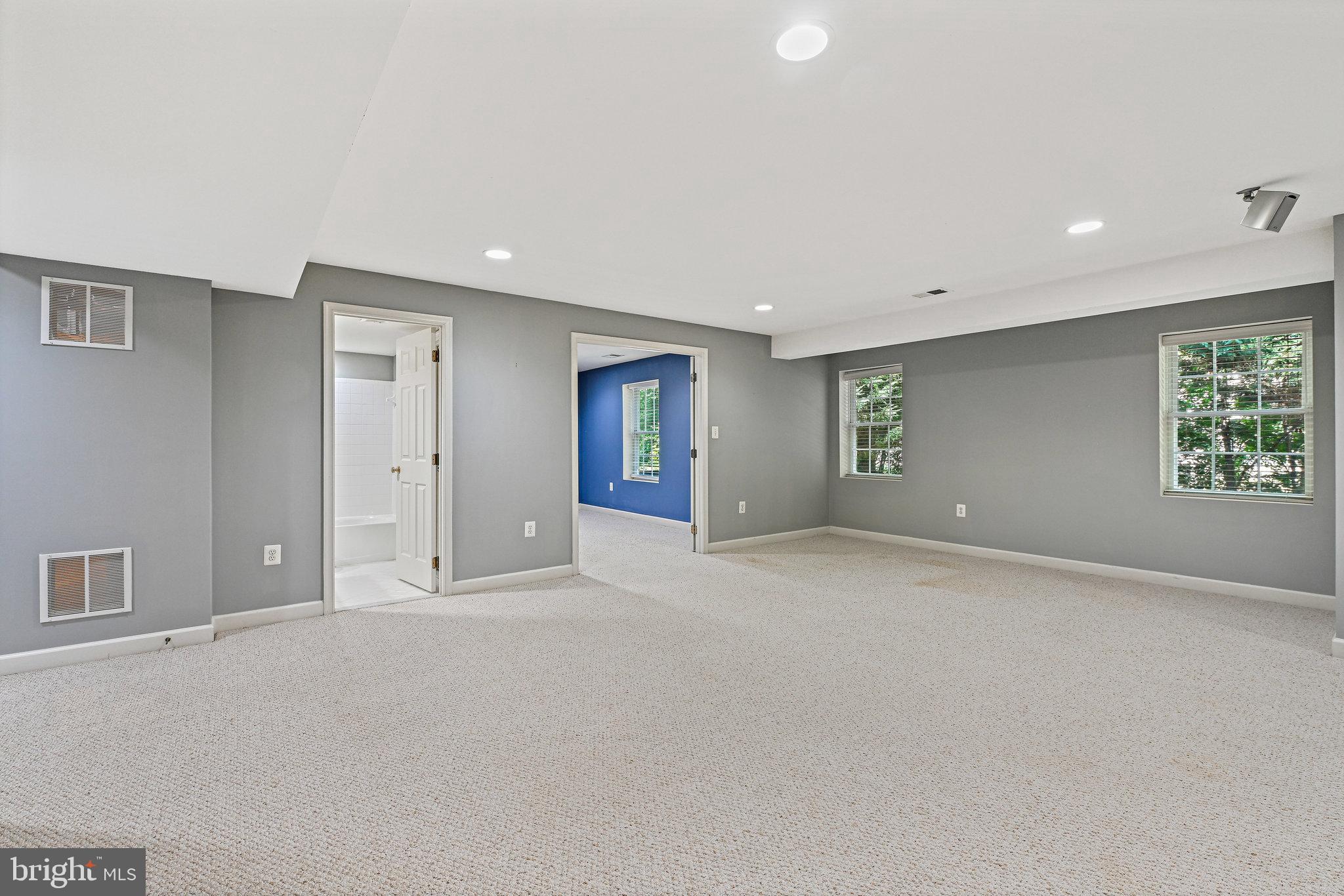 FAIRCREST NORTH - Residential