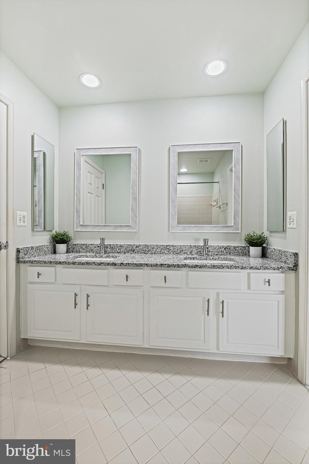 FAIRCREST NORTH - Residential