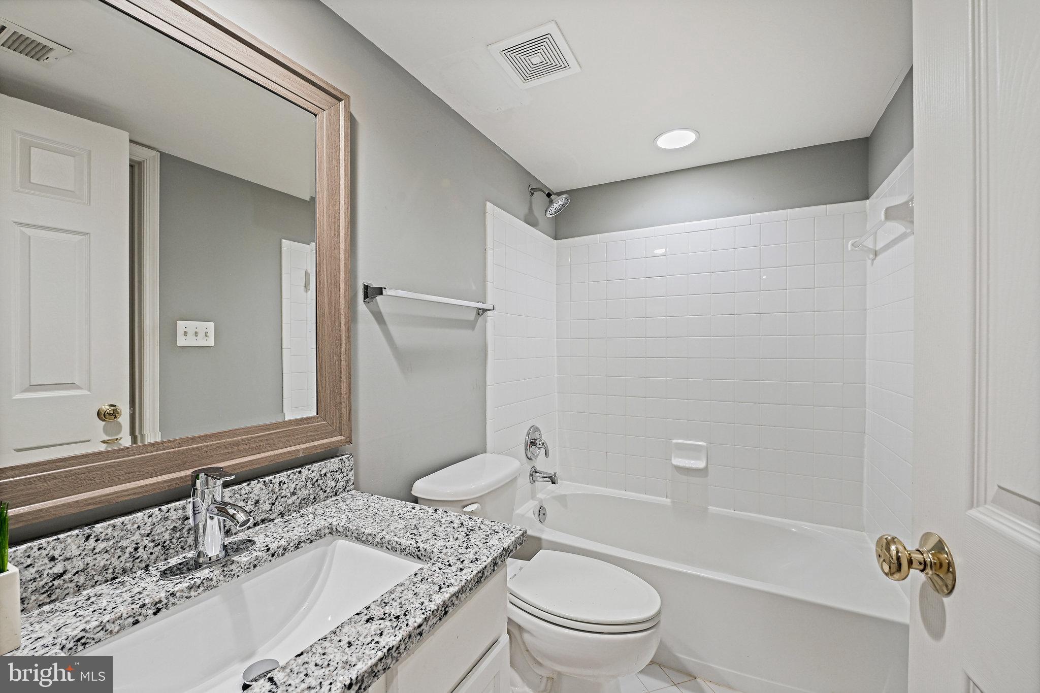 FAIRCREST NORTH - Residential