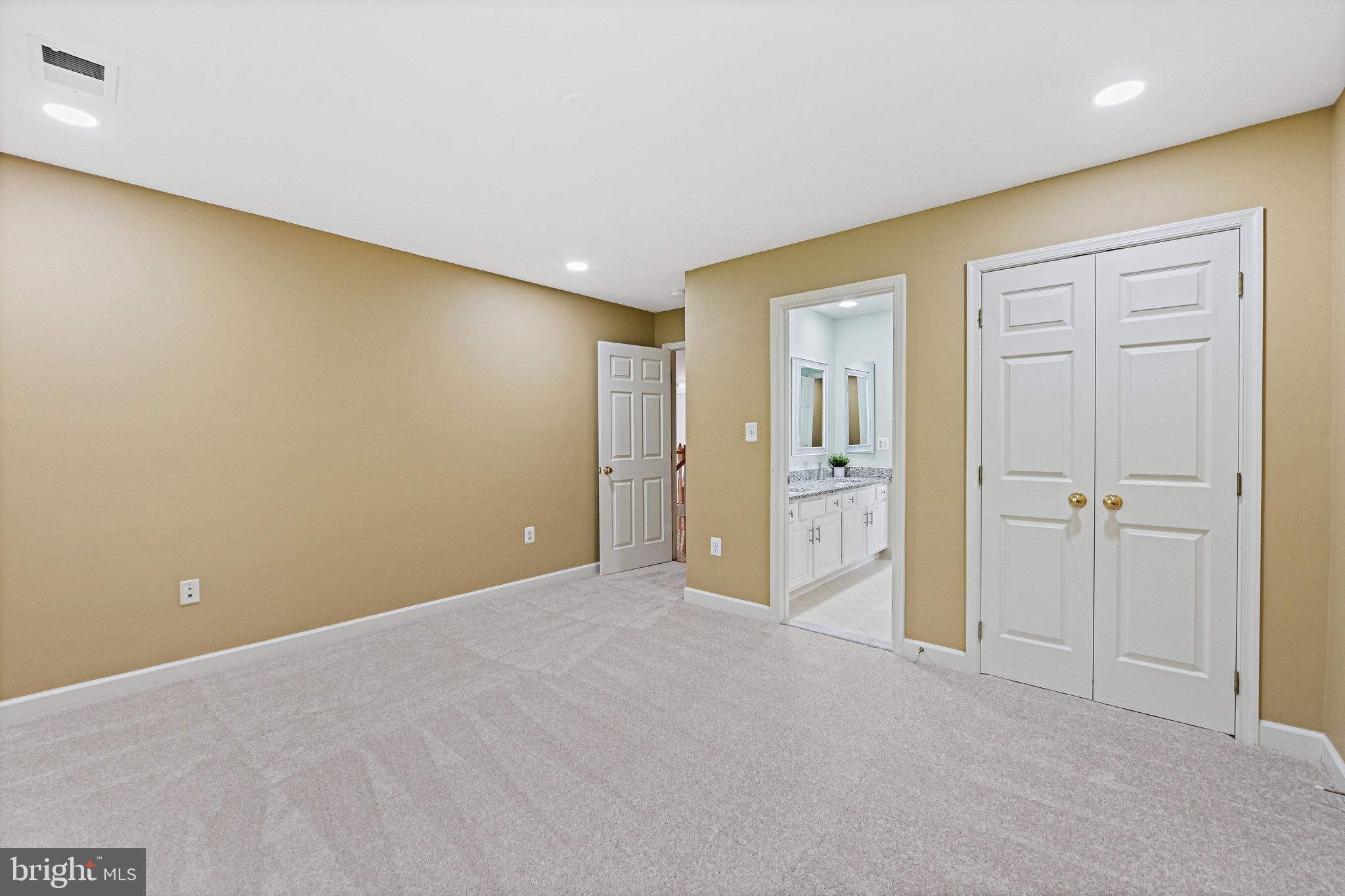 FAIRCREST NORTH - Residential