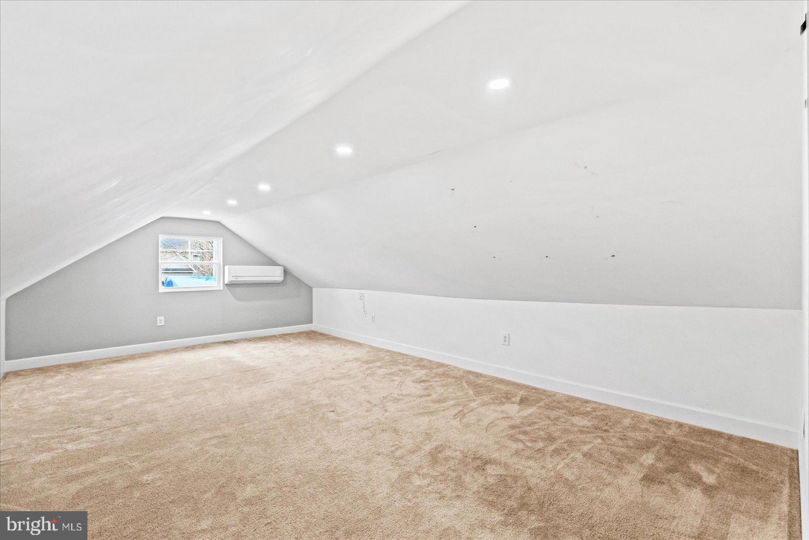 PLEASANT VILLAGE - Residential