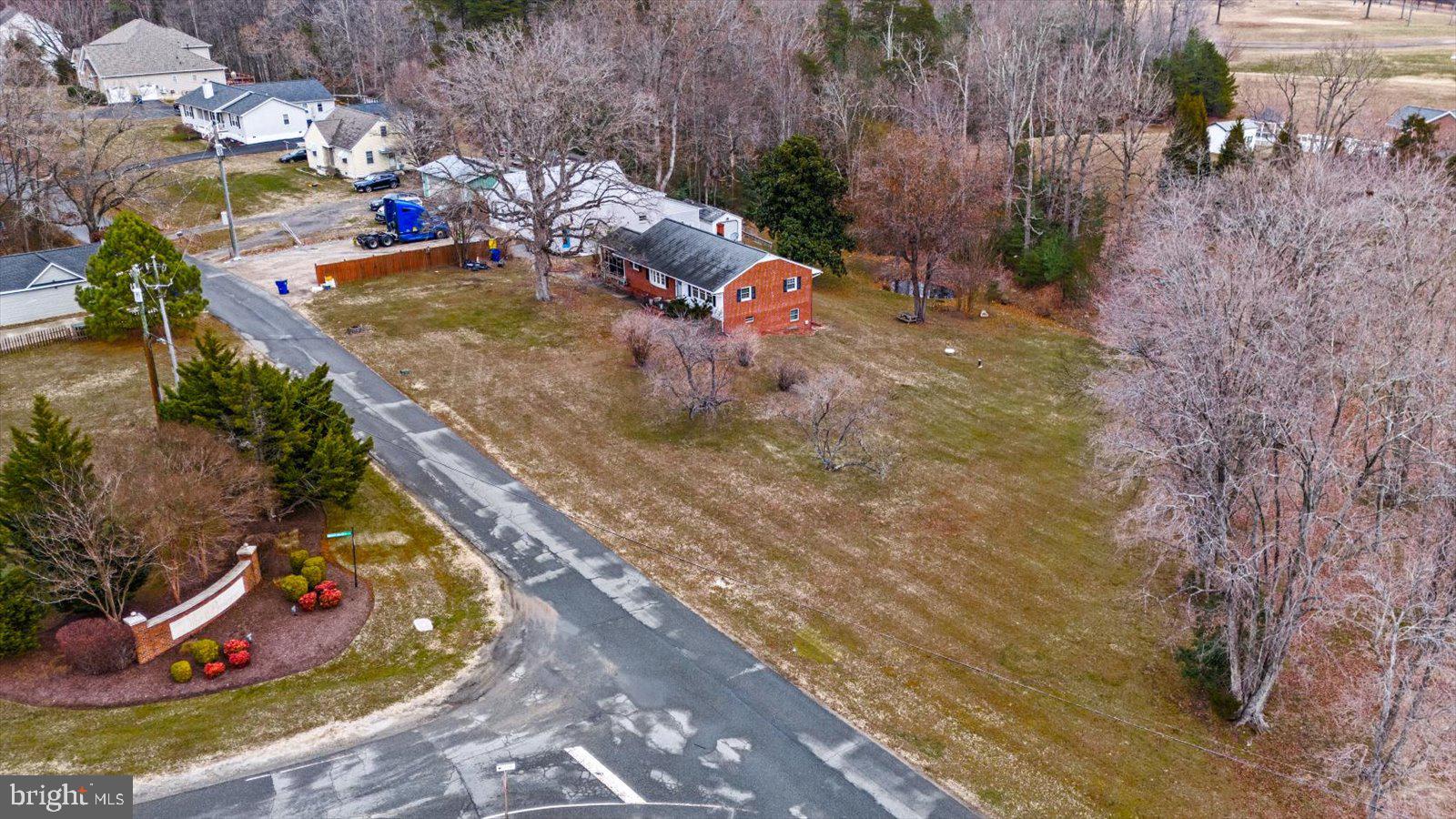 PLEASANT VILLAGE - Residential