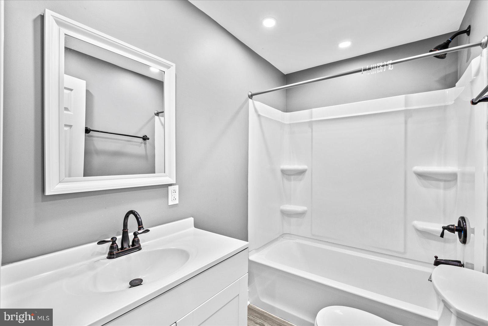 PLEASANT VILLAGE - Residential