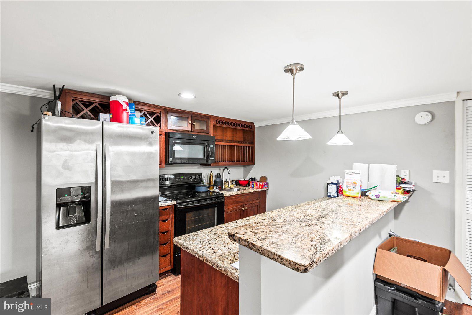 PLEASANT VILLAGE - Residential