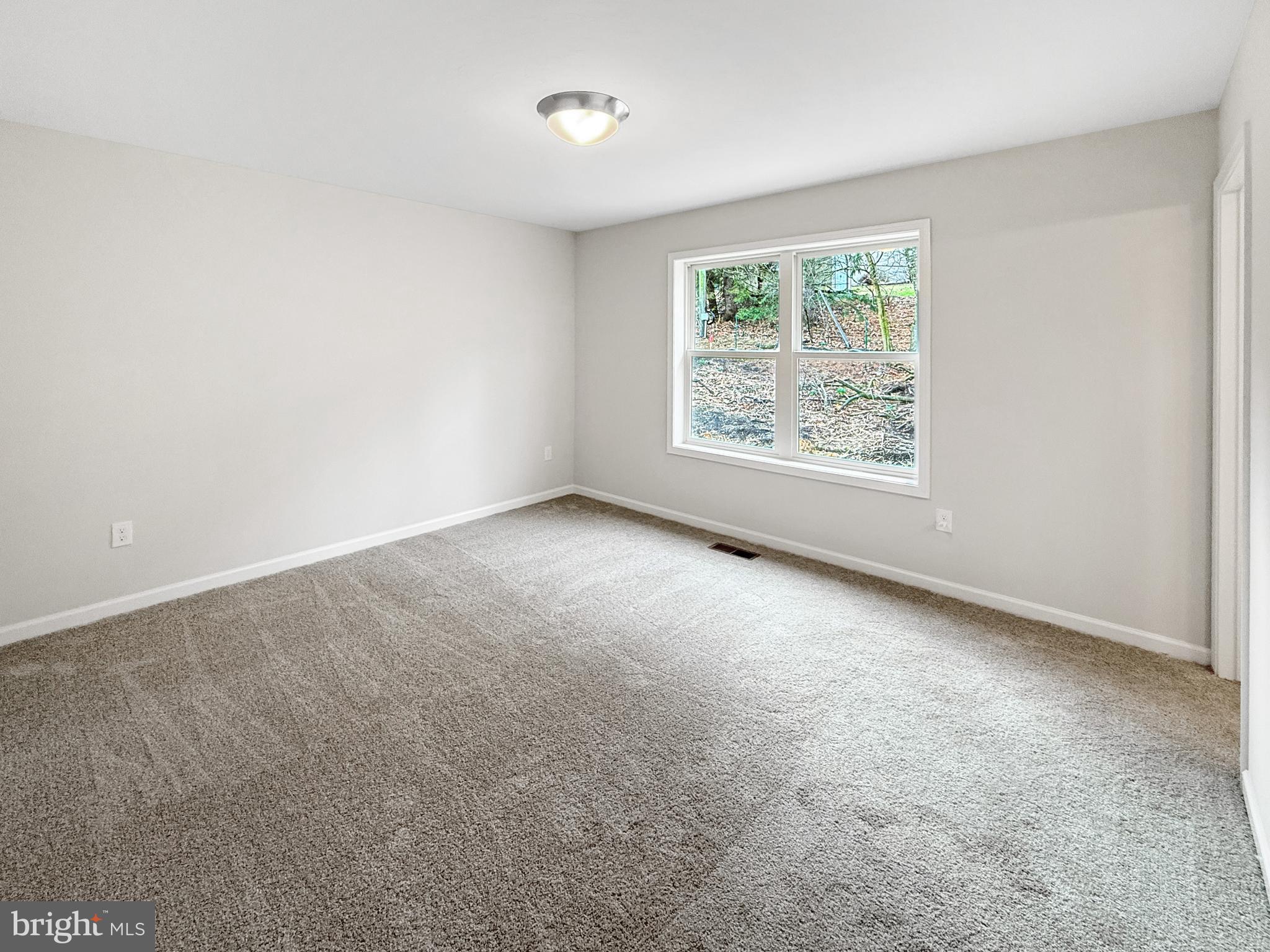 SOUTH GUILFORD HILLS - Residential