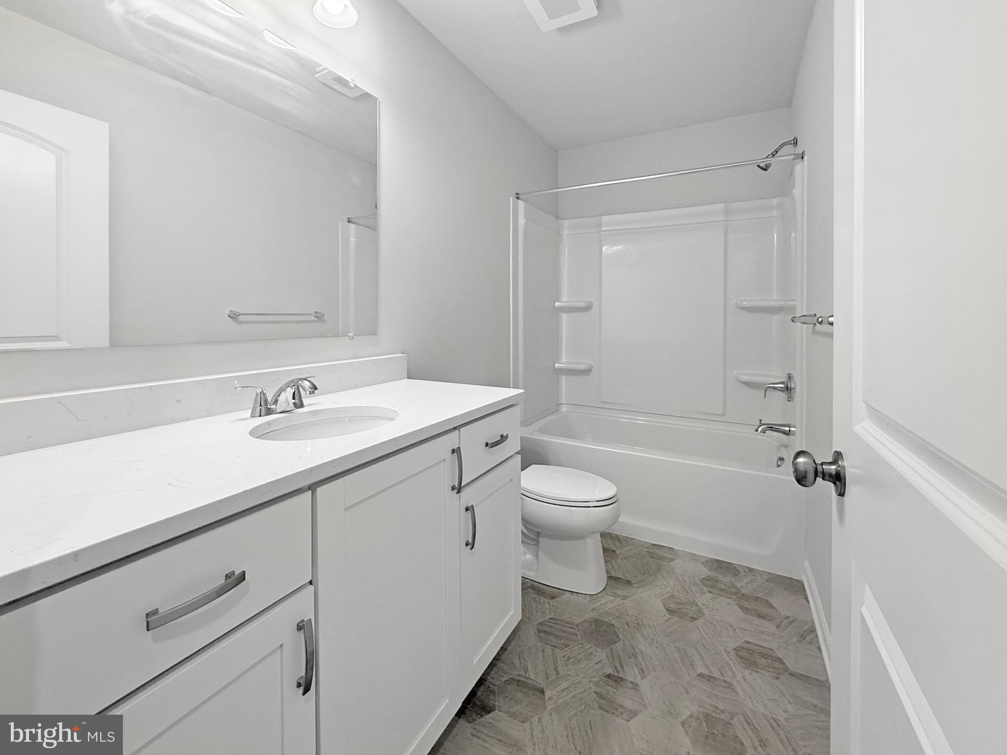 SOUTH GUILFORD HILLS - Residential